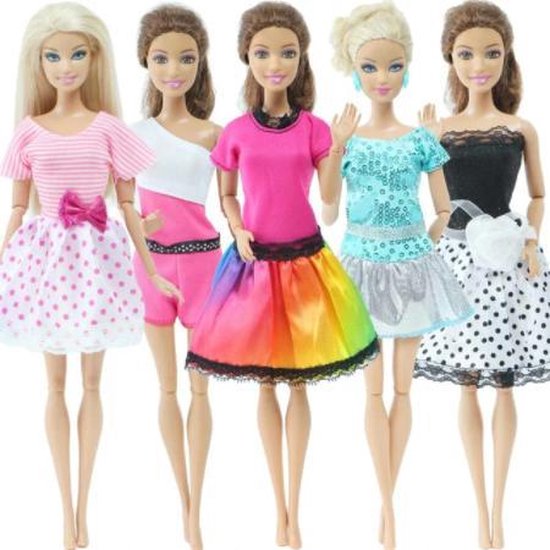 Prijzen vergelijken voor EPIN Barbie Kleding Set - 5 Delige Set en accessoires voor Barbie poppen.