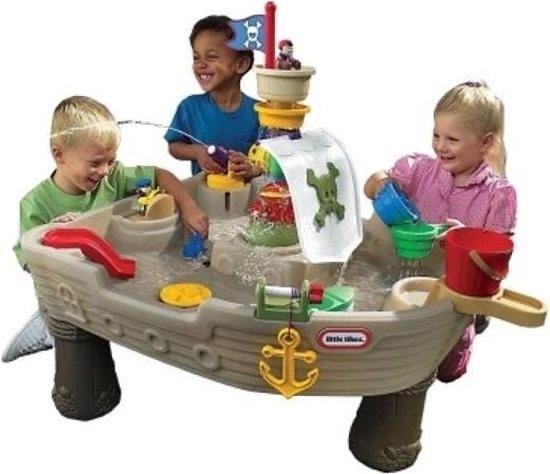 Bedelen Evacuatie voordelig Prijzen vergelijken voor de Little Tikes Watertafel Piratenboot - Voor  urenlang speelplezier!